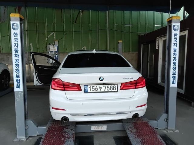 BMW 5-Series 2020 — фото осмотра 2