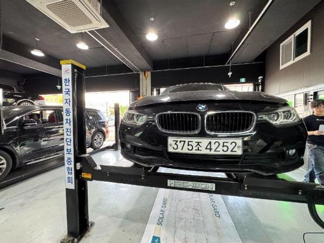 BMW 3-Series 2017 — фото осмотра 1