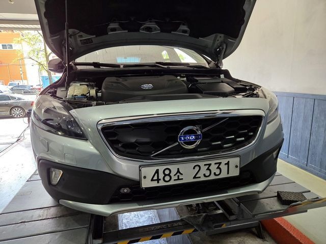 Volvo V40 2015 — фото осмотра 1