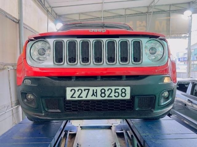 Jeep Renegade 2018 — фото осмотра 1