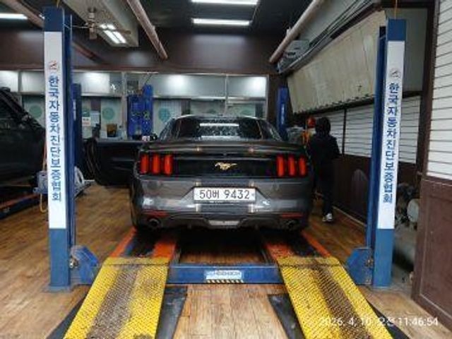 Ford Mustang 2017 — фото осмотра 2