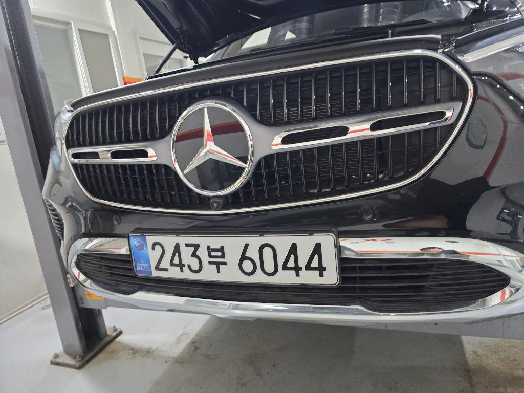 Mercedes-Benz GLC-Class 2025 — фото осмотра 1