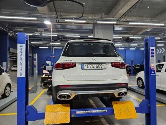 Mercedes-Benz GLB-Class 2023 — фото осмотра 1