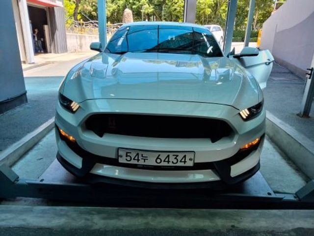 Ford Mustang 2017 — фото осмотра 1
