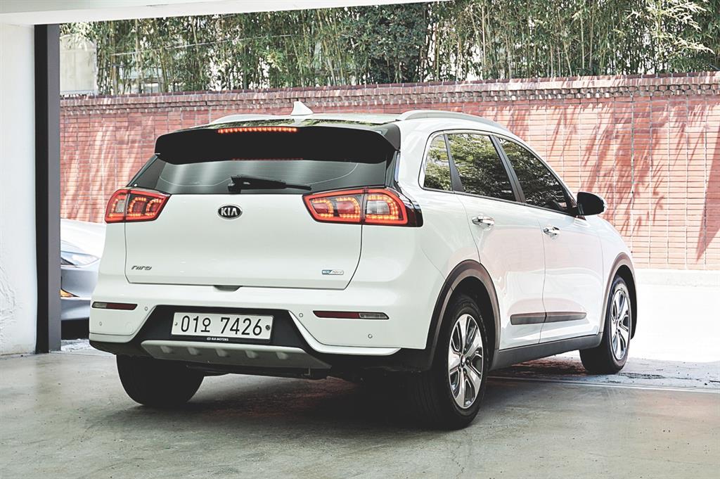 Kia Niro 2018 — фото осмотра 2