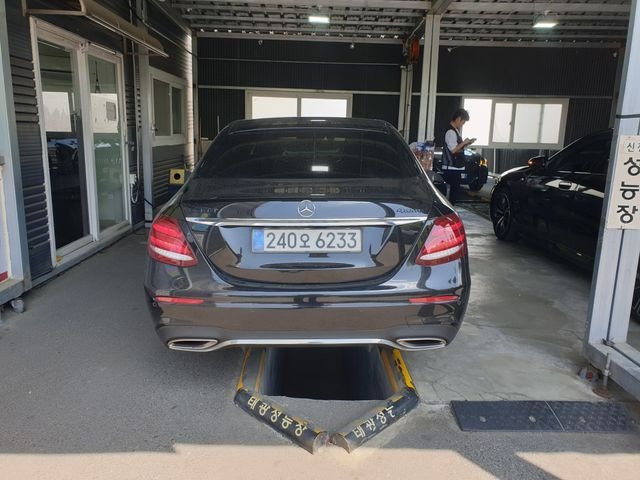 Mercedes-Benz E-Class 2020 — фото осмотра 2