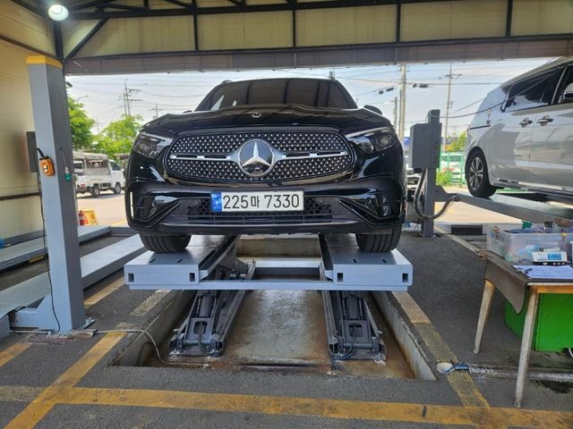 Mercedes-Benz GLC-Class 2023 — фото осмотра 1