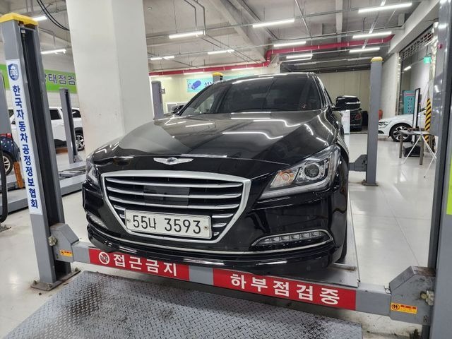 Hyundai Genesis 2016 — фото осмотра 1