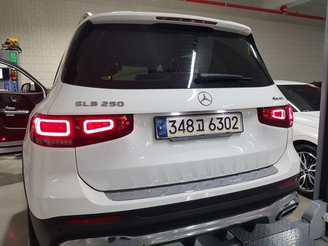 Mercedes-Benz GLB-Class 2021 — фото осмотра 2
