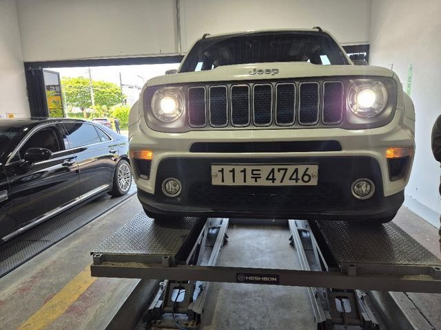 Jeep Renegade 2019 — фото осмотра 1