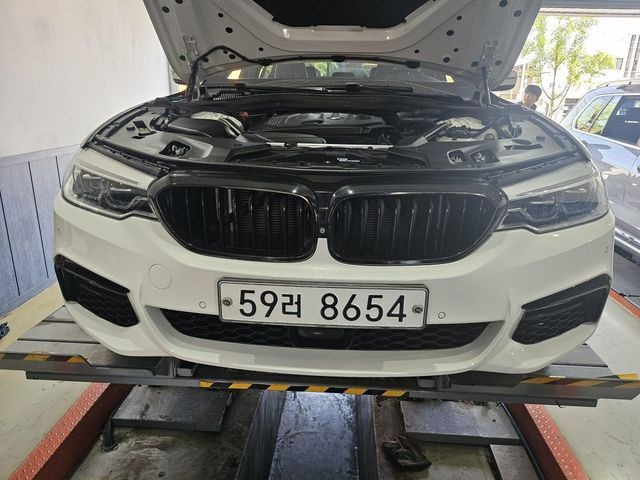 BMW 5-Series 2017 — фото осмотра 1