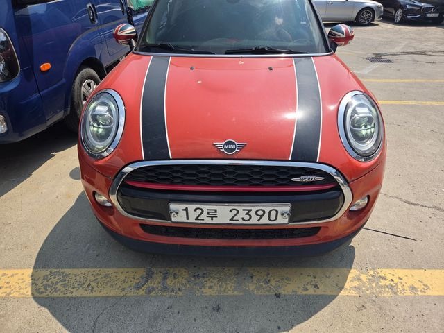 Mini Cooper 2019 — фото осмотра 1