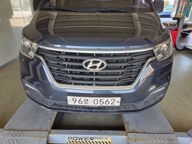 Hyundai Starex 2019 — фото осмотра 1