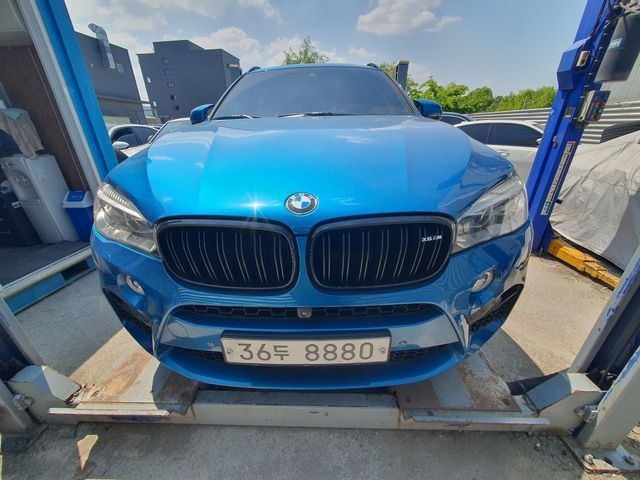 BMW X6M 2018 — фото осмотра 1