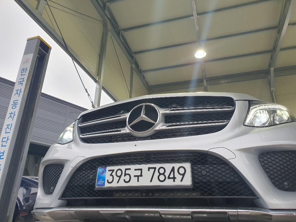 Mercedes-Benz GLE-Class 2016 — фото осмотра 1