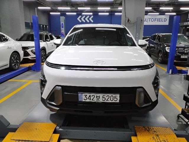 Hyundai Kona 2025 — фото осмотра 1