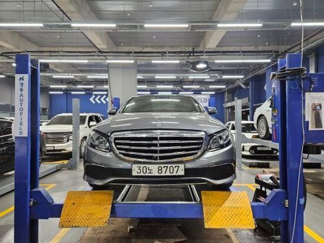 Mercedes-Benz E-Class 2019 — фото осмотра 1