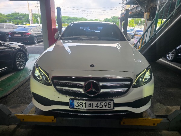 Mercedes-Benz E-Class 2019 — фото осмотра 1
