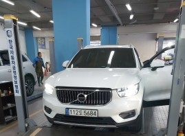 Volvo XC40 2021 — фото осмотра 1