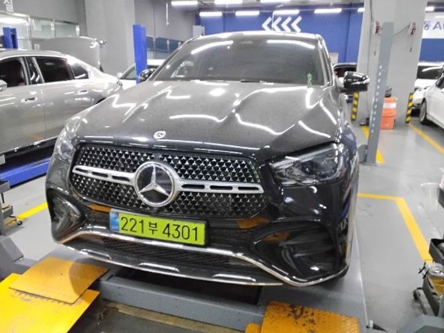 Mercedes-Benz GLE-Class 2025 — фото осмотра 1