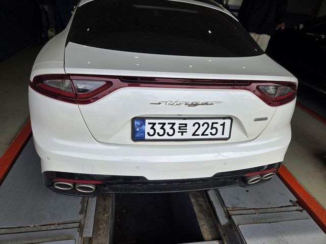 Kia Stinger 2018 — фото осмотра 2