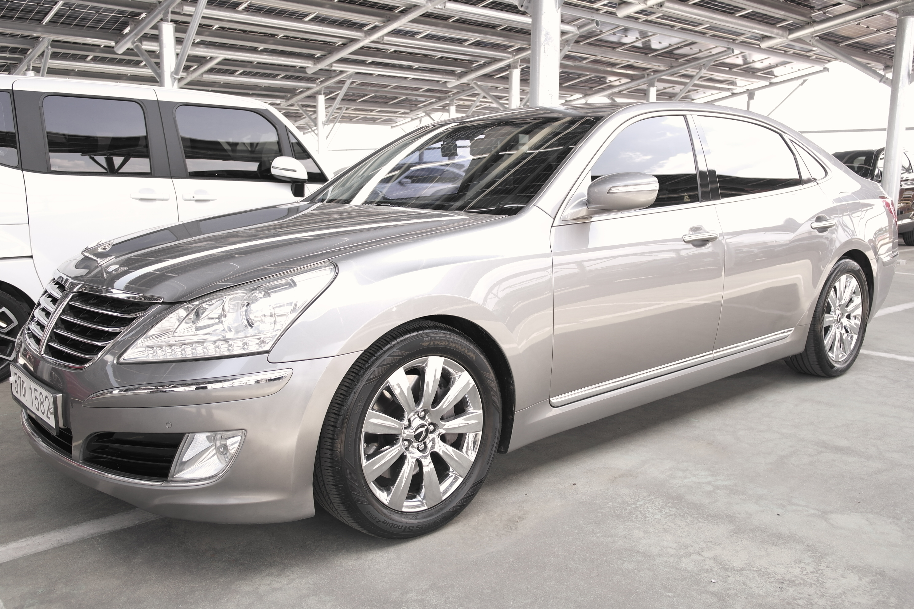Hyundai Equus 2012 — фото осмотра 1