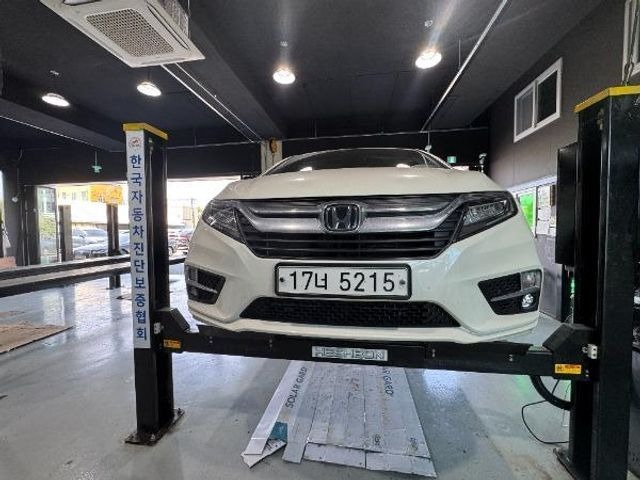 Honda Odyssey 2018 — фото осмотра 1