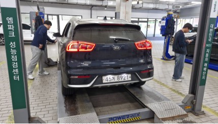 Kia Niro 2017 — фото осмотра 2