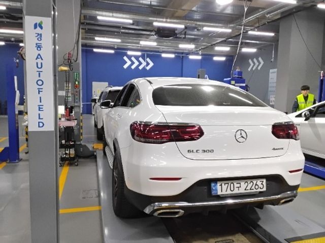 Mercedes-Benz GLC-Class 2023 — фото осмотра 2