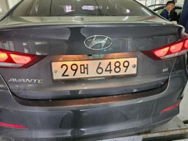 Hyundai AVANTE 2018 — фото осмотра 2
