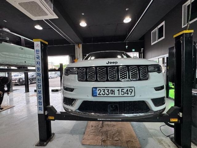 Jeep Cherokee 2017 — фото осмотра 1