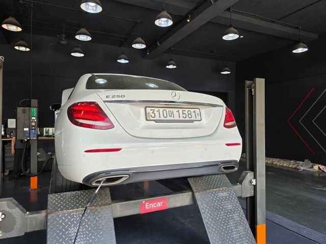 Mercedes-Benz E-Class 2020 — фото осмотра 2