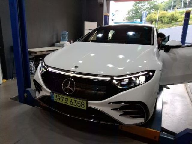 Mercedes-Benz EQS 2023 — фото осмотра 1
