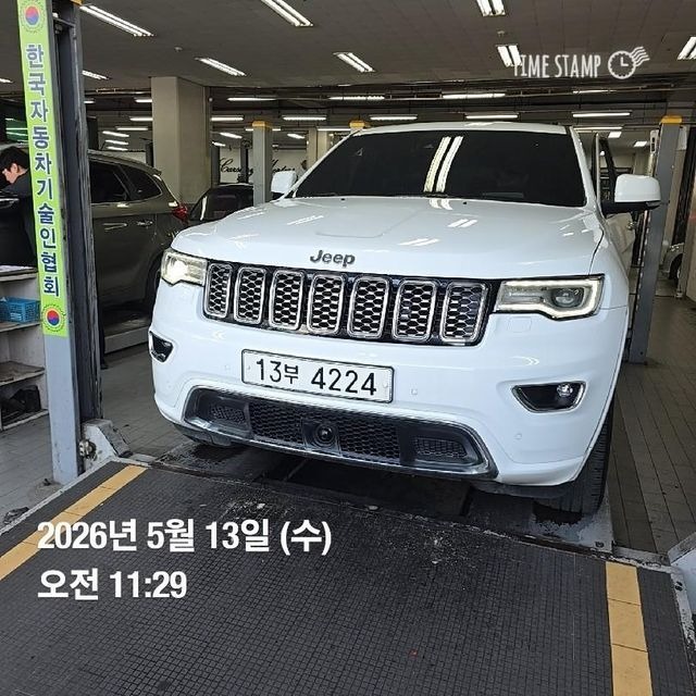 Jeep Cherokee 2017 — фото осмотра 1
