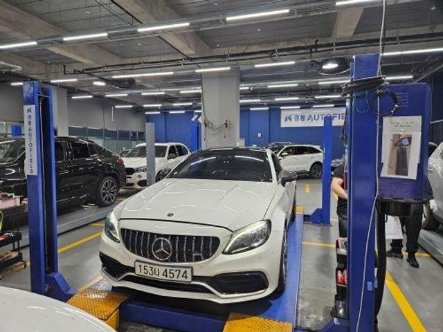 Mercedes-Benz C-Class 2021 — фото осмотра 1