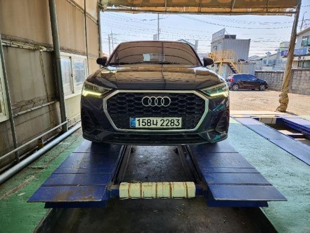 Audi Q3 2020 — фото осмотра 1