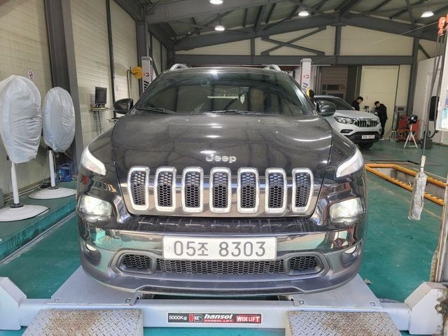 Jeep Cherokee 2017 — фото осмотра 1