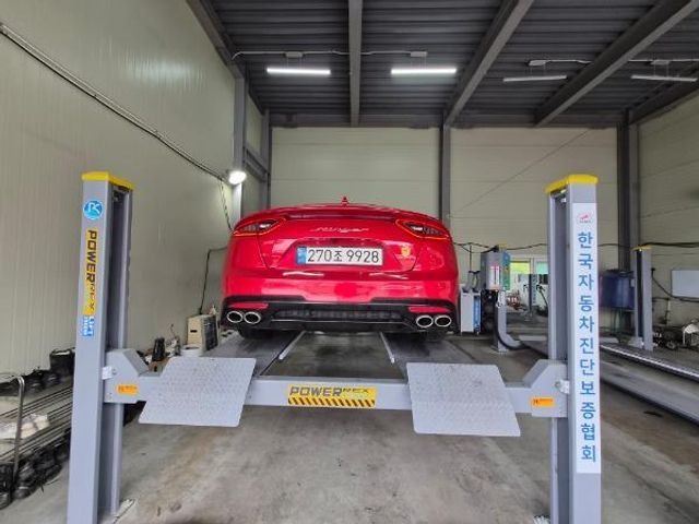 Kia Stinger 2019 — фото осмотра 2