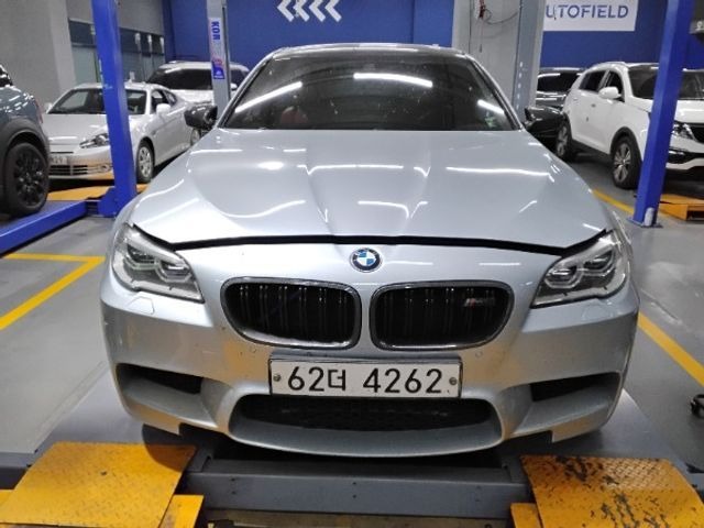 BMW M5 2016 — фото осмотра 1