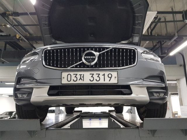 Volvo V90 2018 — фото осмотра 1