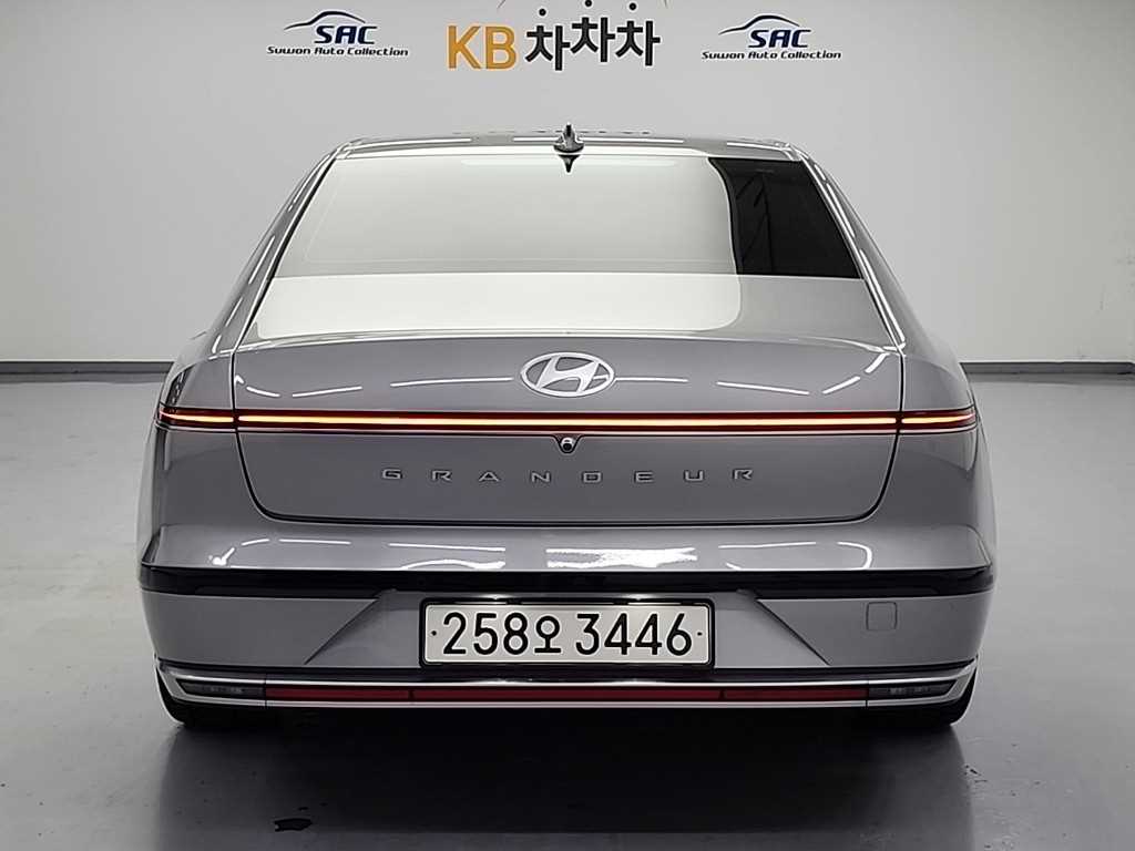 Hyundai Grandeur 2023 — фото осмотра 2