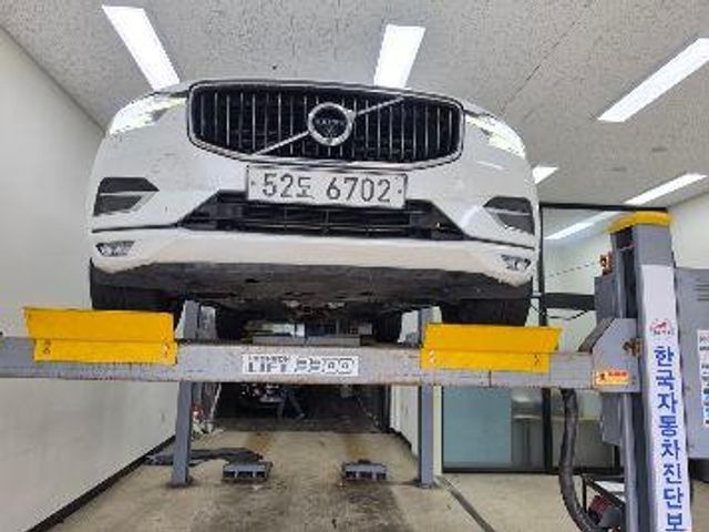 Volvo XC60 2019 — фото осмотра 1