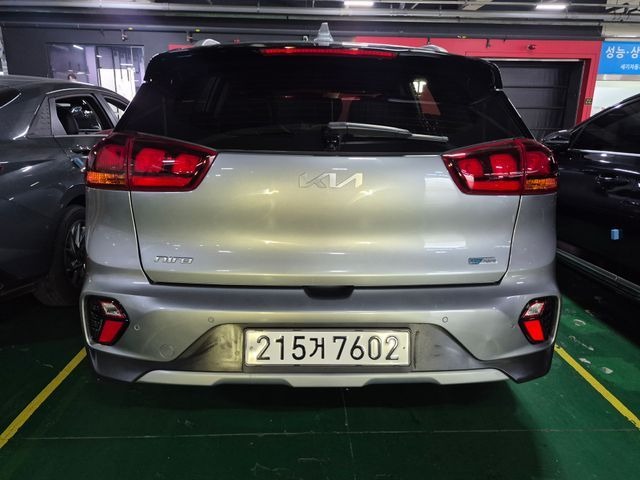 Kia Niro 2022 — фото осмотра 2