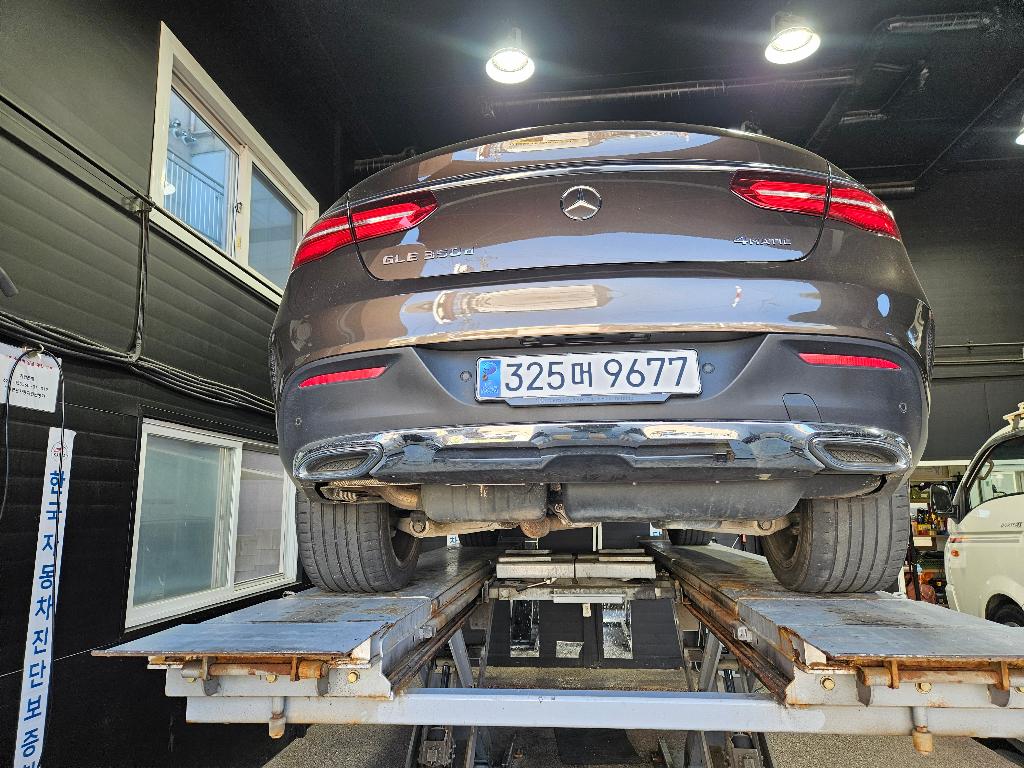 Mercedes-Benz GLE-Class 2018 — фото осмотра 2