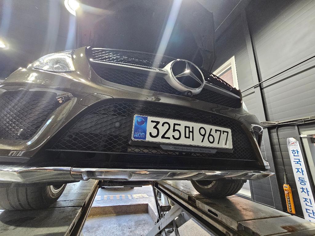 Mercedes-Benz GLE-Class 2018 — фото осмотра 1