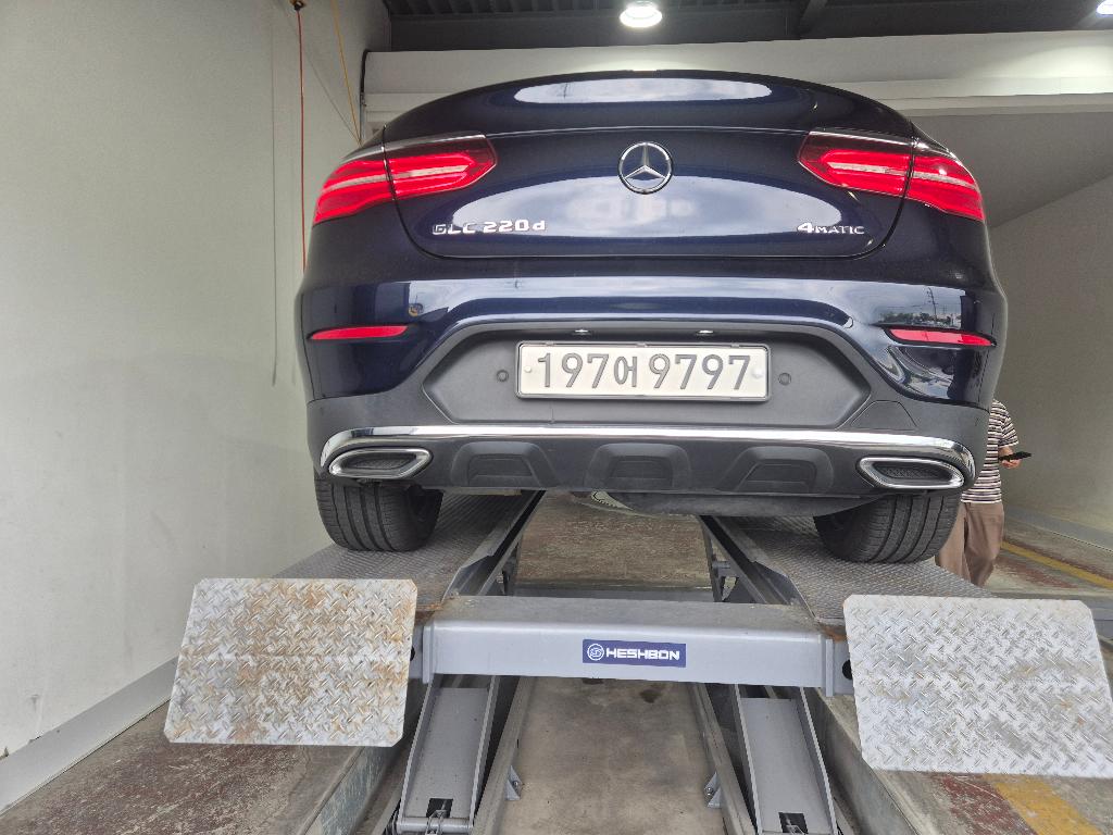 Mercedes-Benz GLC-Class 2017 — фото осмотра 2