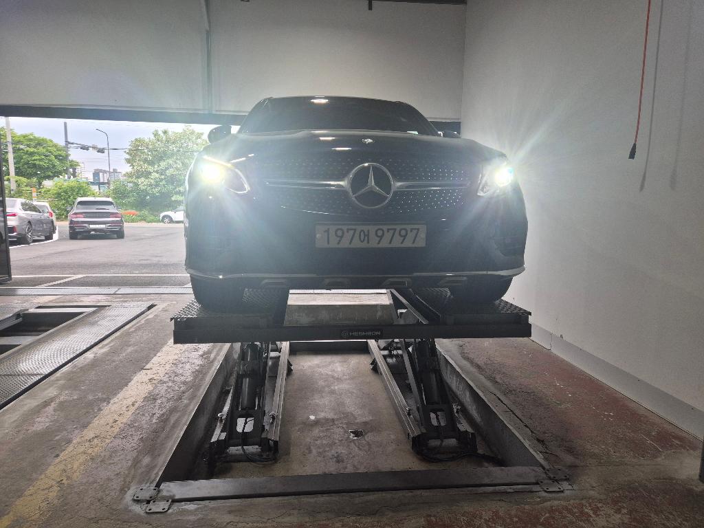 Mercedes-Benz GLC-Class 2017 — фото осмотра 1