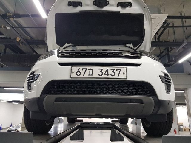 Land Rover Discovery Sport 2017 — фото осмотра 1