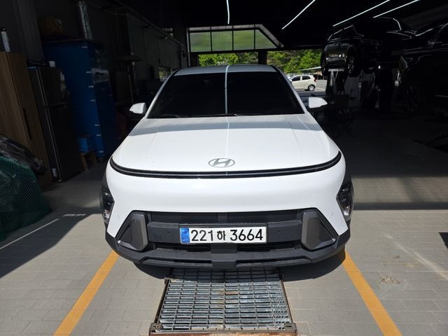 Hyundai Kona 2024 — фото осмотра 1