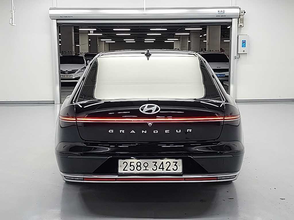 Hyundai Grandeur 2023 — фото осмотра 2
